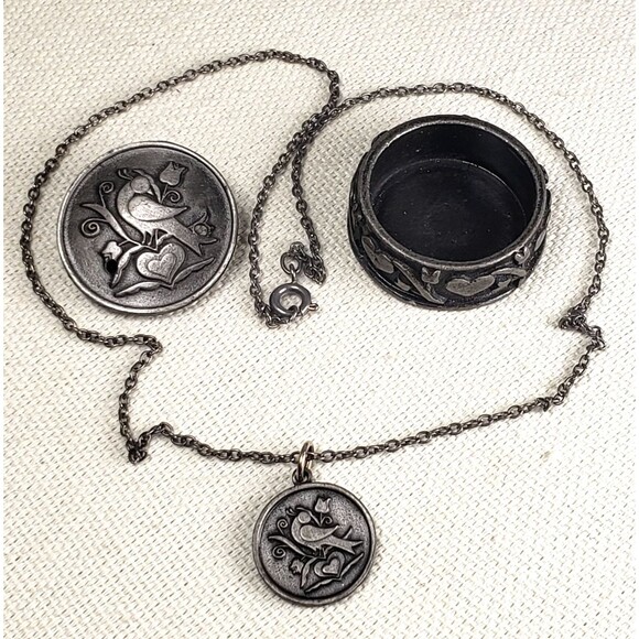 Torino Jewelry - Vintage 1980's Signed Torino Pewter 3 In 1 Necklace Brooch Round Trinket Box